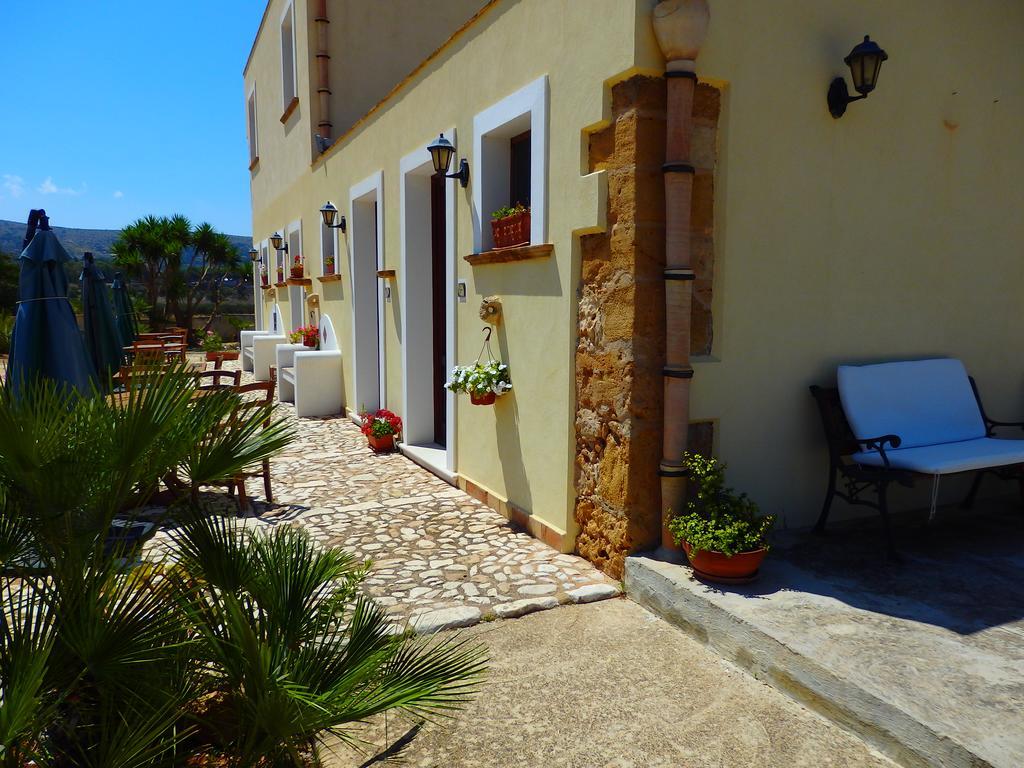Baglio Cofano Rooms & Relax Custonaci Kültér fotó
